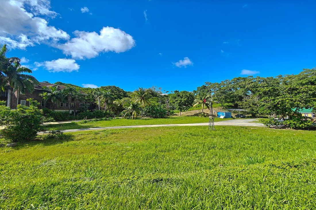 Land in Dixon Cove, Bay Islands Department, Honduras 1 - 16667008