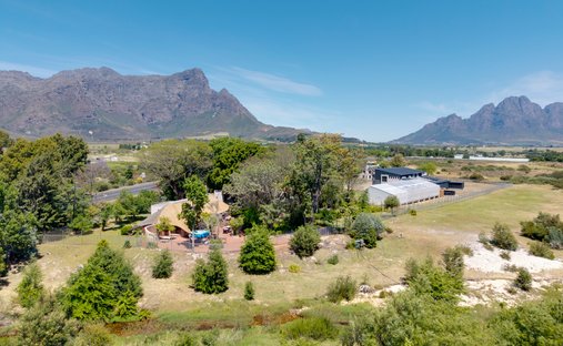 Land in Wemmershoek, Western Cape, South Africa 1