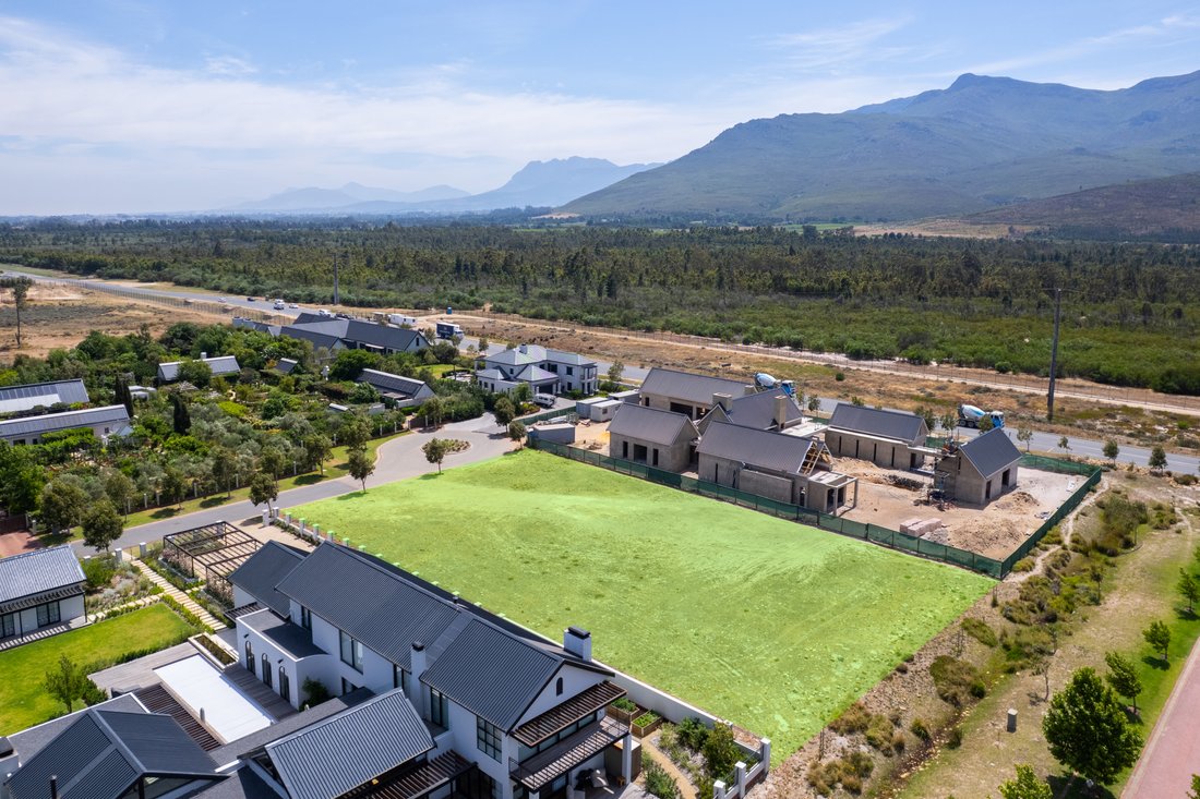 Land in Paarl, Groenvlei, Western Cape 3 - 16666948