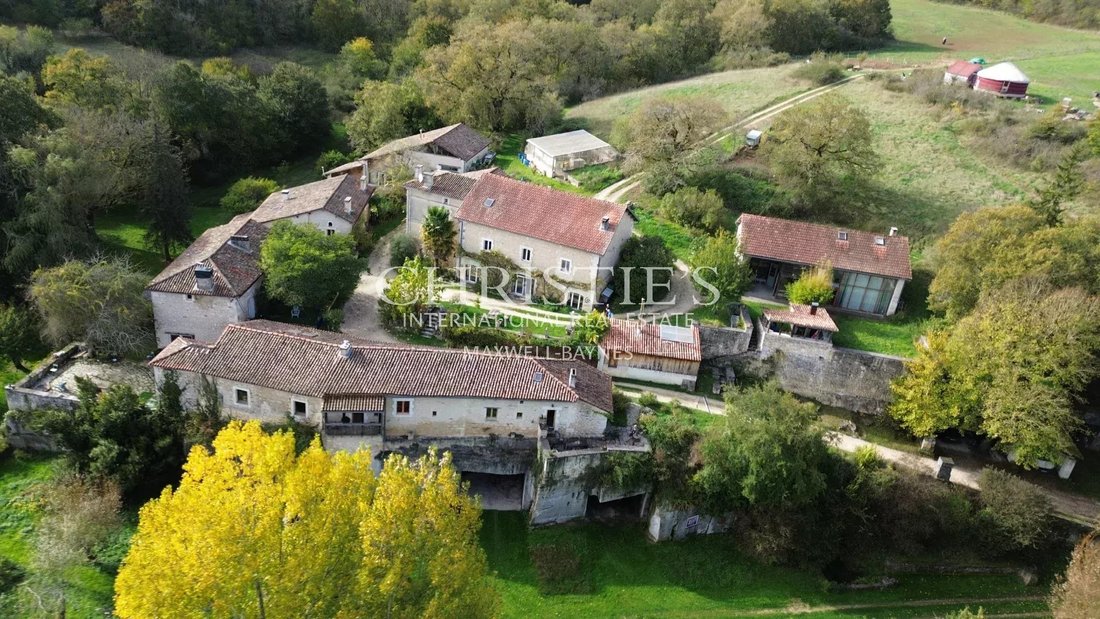 House in Saint Ausone-Saint Martin-Saint Gelais, Angoulême, France 2 - 16667511