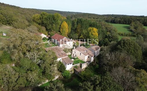 Magnificent Renaissance Chateau Near Angoulême