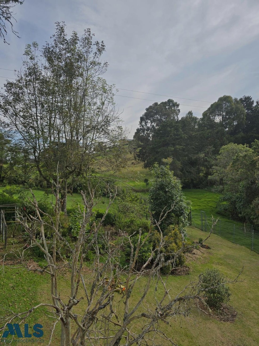 House in Santa Elena, Medellin, Colombia 5 - 16667446