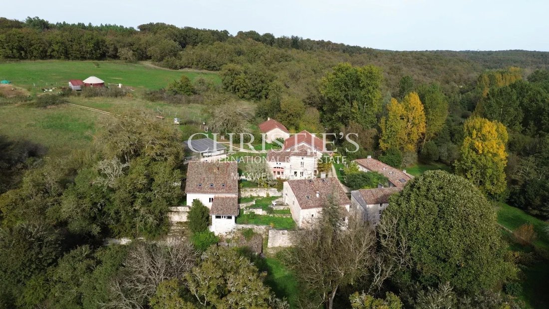 House in Saint Ausone-Saint Martin-Saint Gelais, Angoulême, France 3 - 16667511