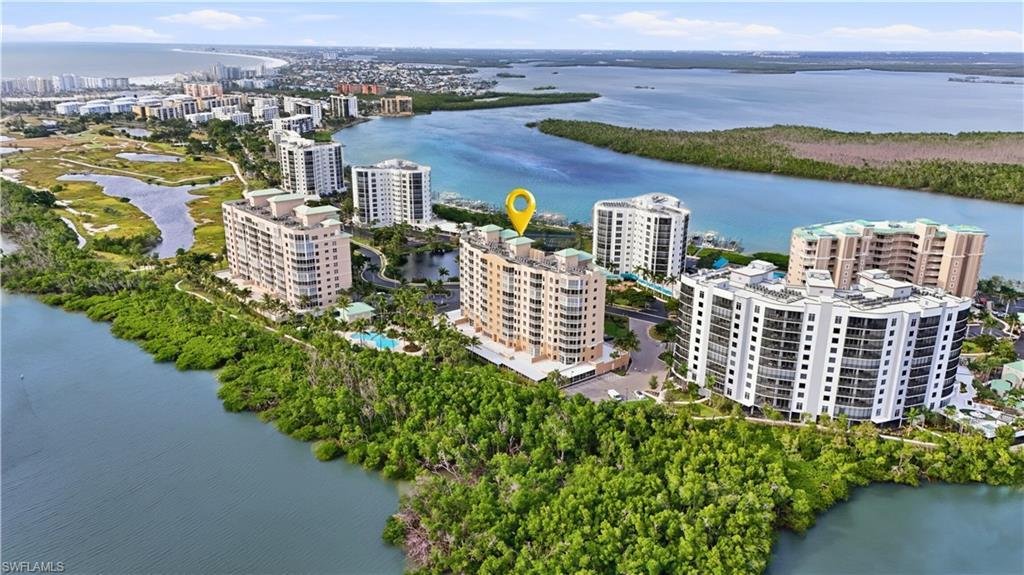 Condo in Fort Myers Beach, Florida, United States 3 - 16667539