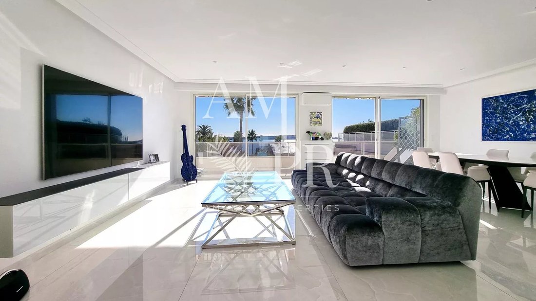 Apartment in La Source, Cannes, France 4 - 16667565