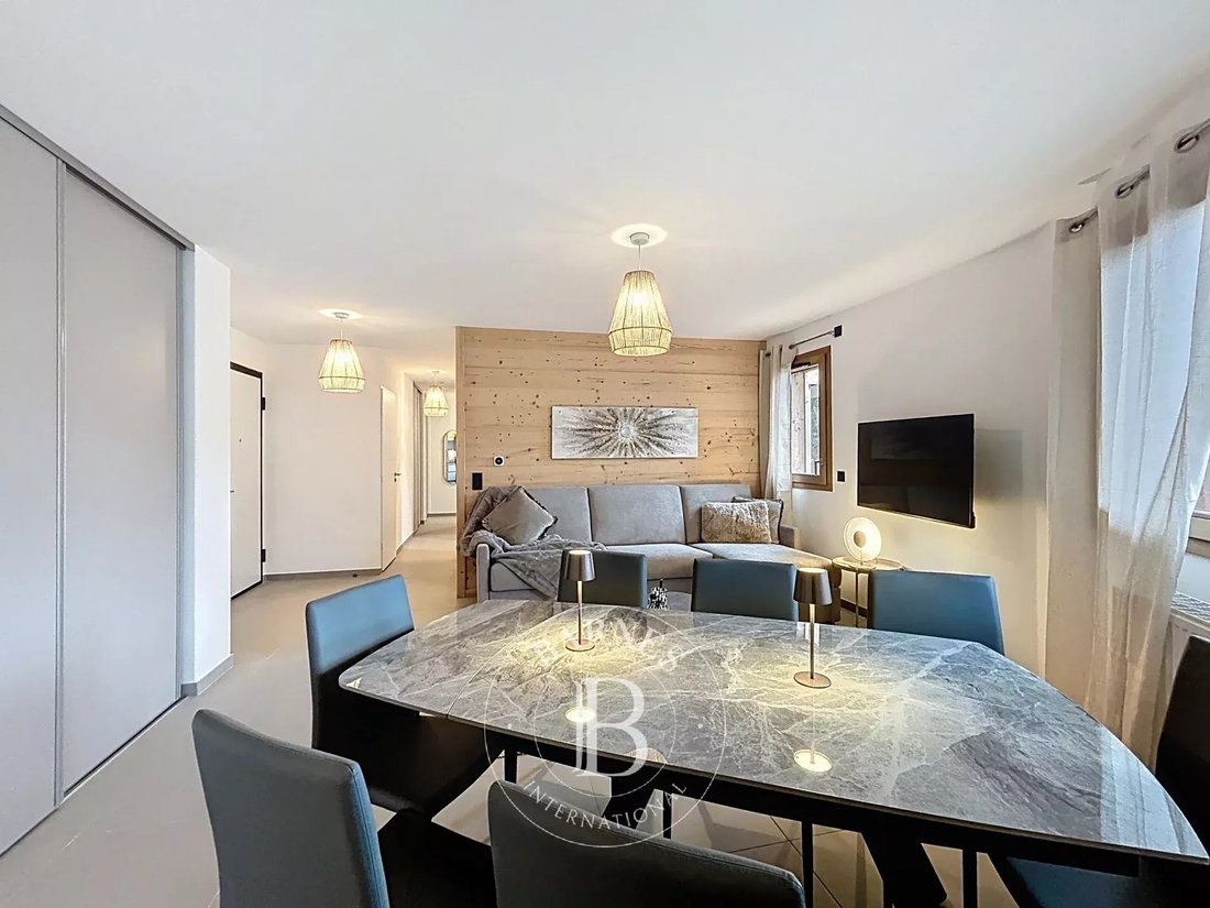 Apartment in Les Gets, Auvergne-Rhône-Alpes, France 1 - 12698870
