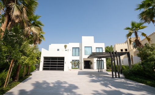 Villa in Jumeirah Islands, Dubai, United Arab Emirates 1