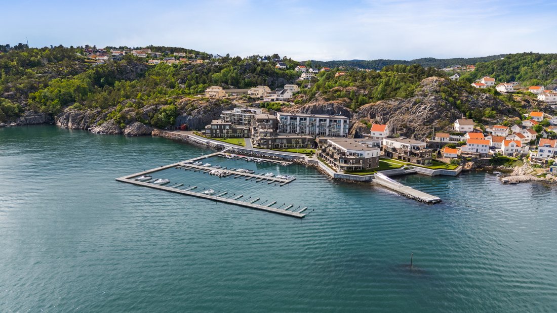 Stylish Waterfront Apartment With Panoramic Sea Views, In Risør, Agder ...