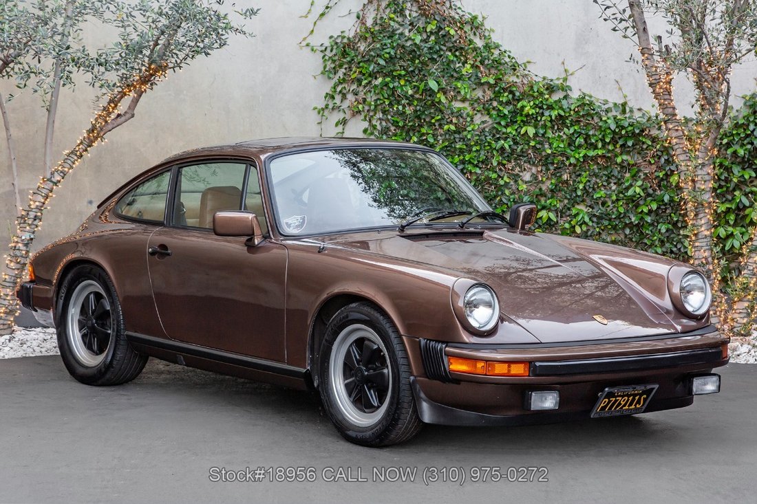 Porsche 911S in Los Angeles, CA 1 - 16667412