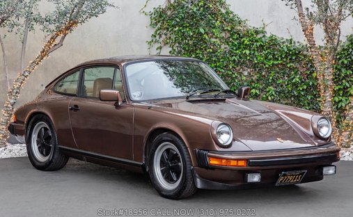 Porsche 911S in Los angeles, ca 1