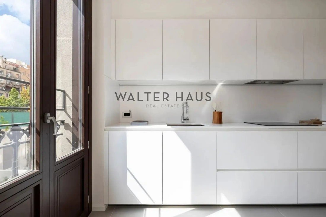 Apartment in Eixample, Barcelona, Spain 5 - 12513025