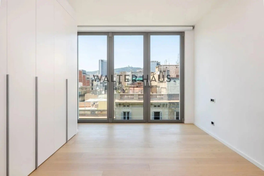 Apartment in Eixample, Barcelona, Spain 2 - 12513025