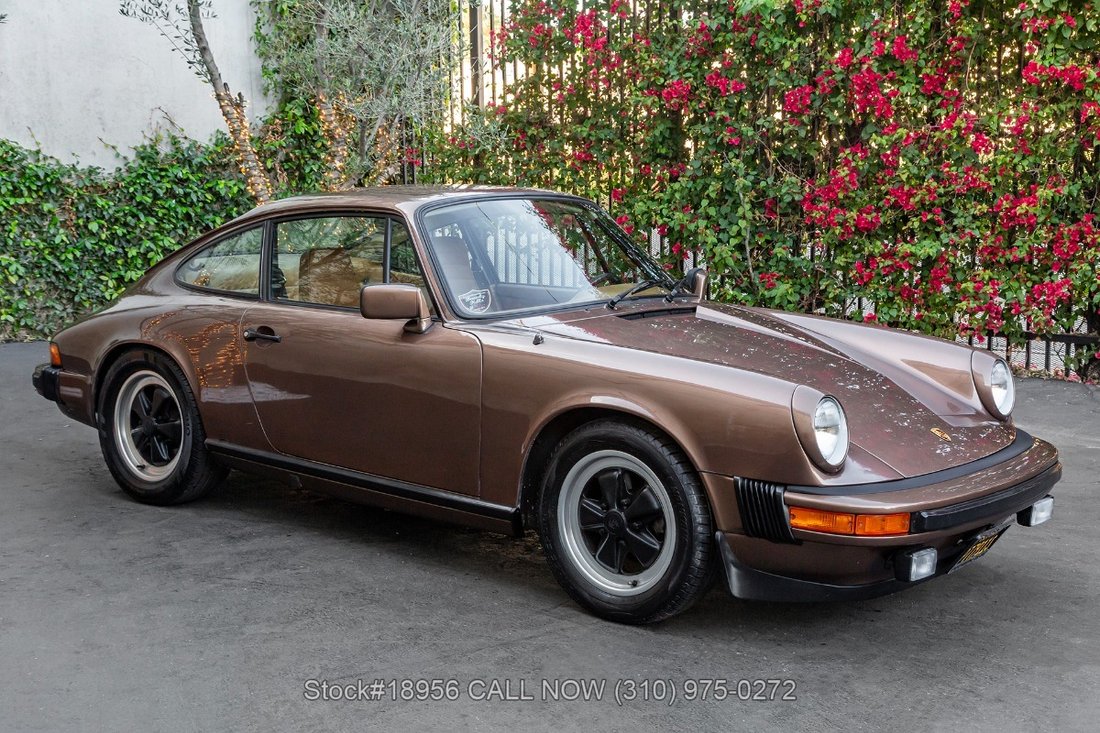 Porsche 911S in Los Angeles, CA 3 - 16667412