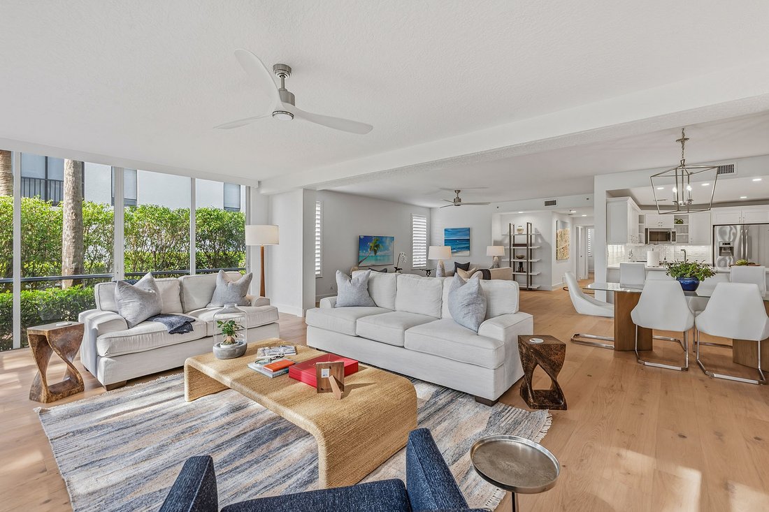Condo in Naples, Florida, United States 2 - 16667136