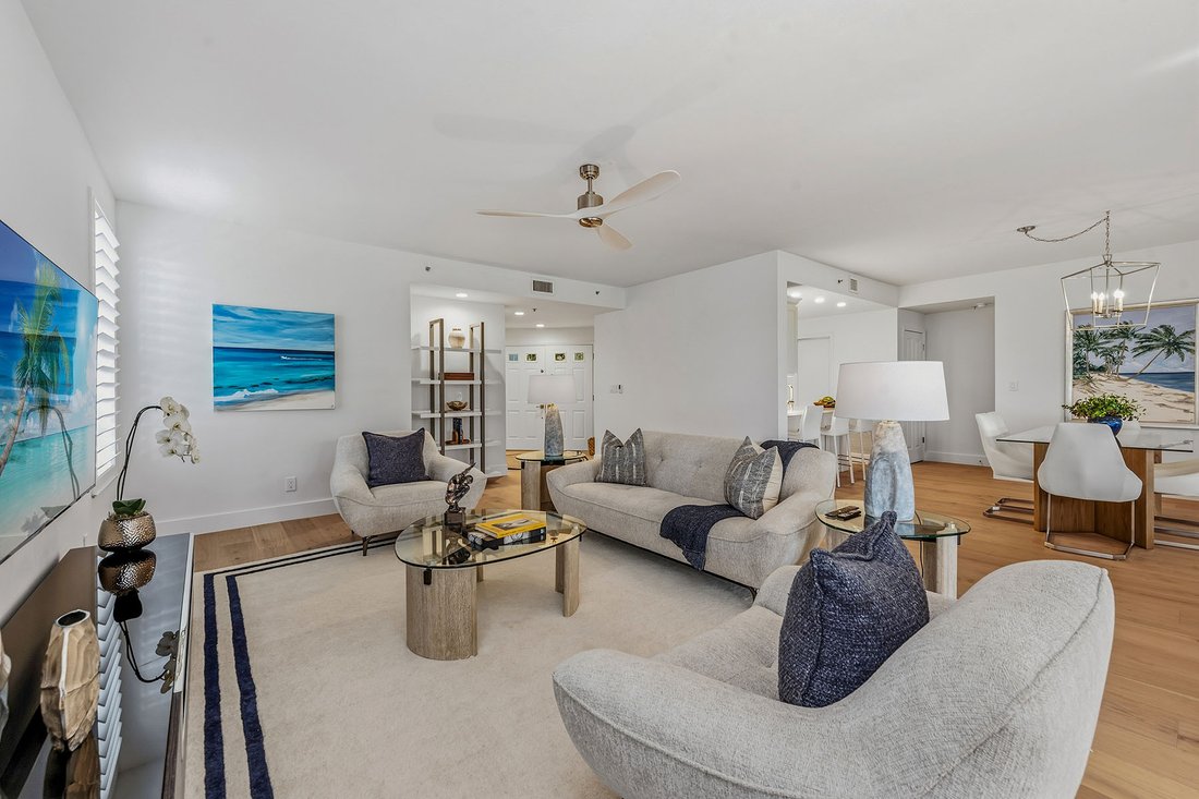 Condo in Naples, Florida, United States 3 - 16667136
