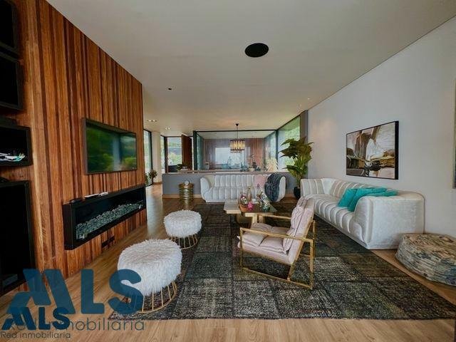 House in Envigado, Antioquia, Colombia 5 - 16667452