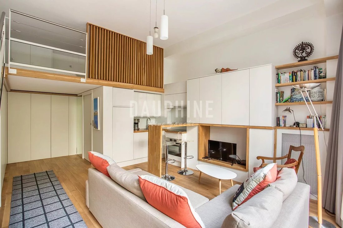 Apartment in Odéon, Paris 6e Arrondissement, Paris 1 - 15325996