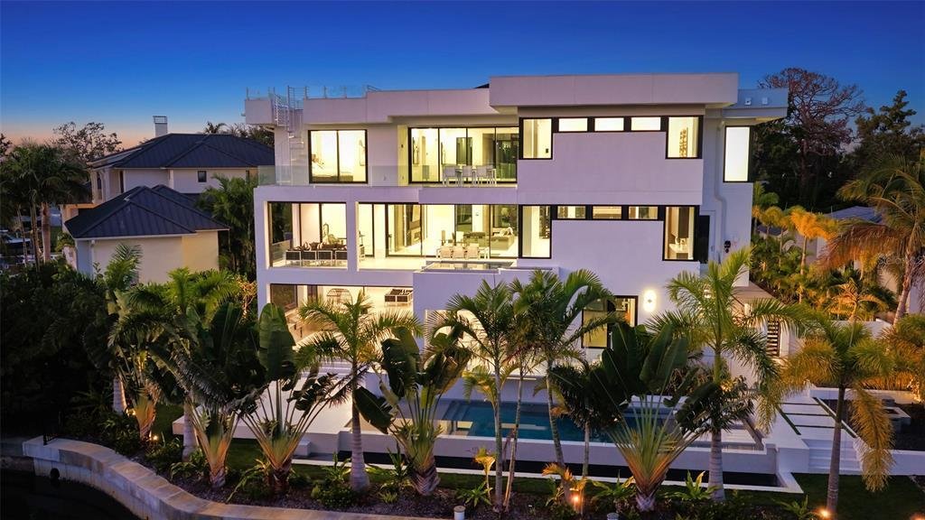 House in Sarasota, Florida, United States 3 - 16608201