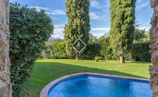 Castle for Sale in Bascara, Catalonia, Spain