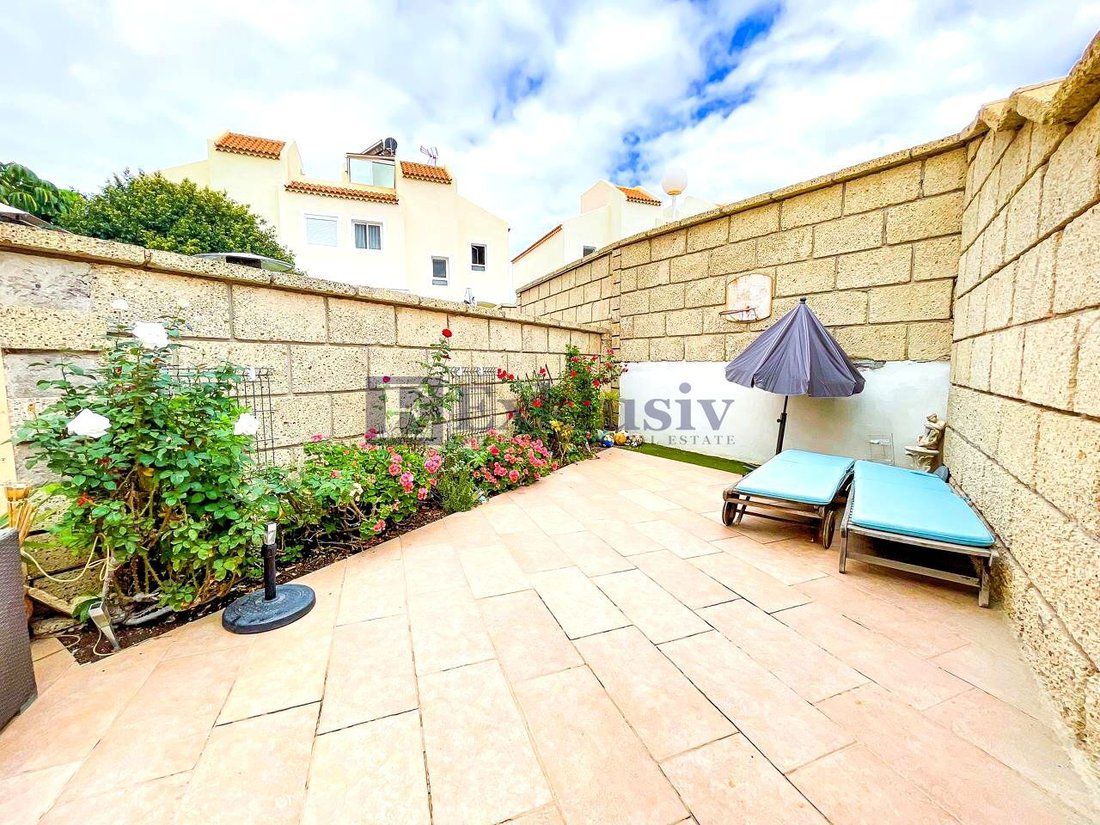 Villa in Adeje, Canary Islands, Spain 2 - 16667280