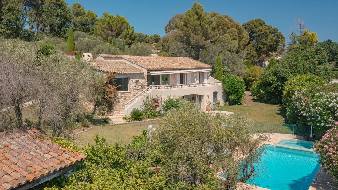 House in Mougins, Provence-Alpes-Côte d'Azur, France 1 - 14605182
