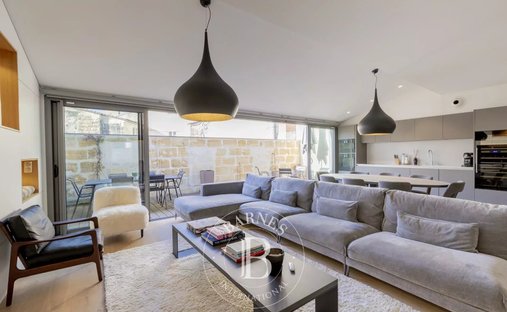 Apartamento en Hôtel de Ville-Quinconce-Saint Seurin-Fondaudège, Burdeos, Francia 1
