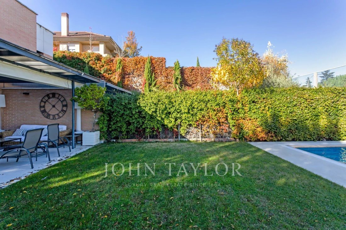 Townhouse in Moncloa-Aravaca, Madrid, Spain 4 - 16667598