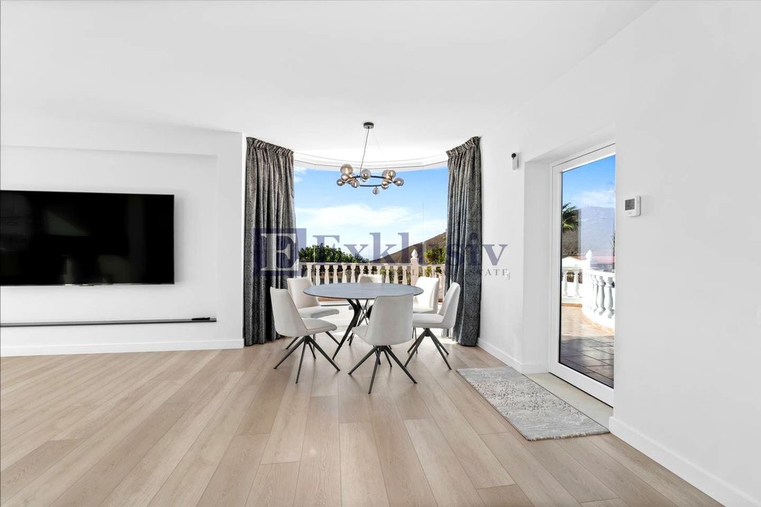 Villa in San Miguel de Abona, Canary Islands, Spain 5 - 16667258
