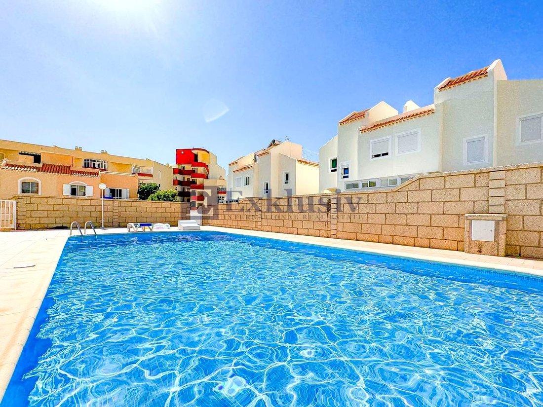 Villa in Adeje, Canary Islands, Spain 1 - 16667280