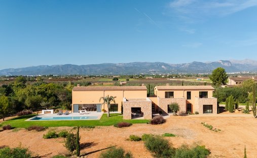 Finca in Santa Maria del Cami, Balearic Islands, Spain 1
