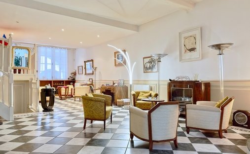 Apartment in Centre Ville, La Rochelle, France 1