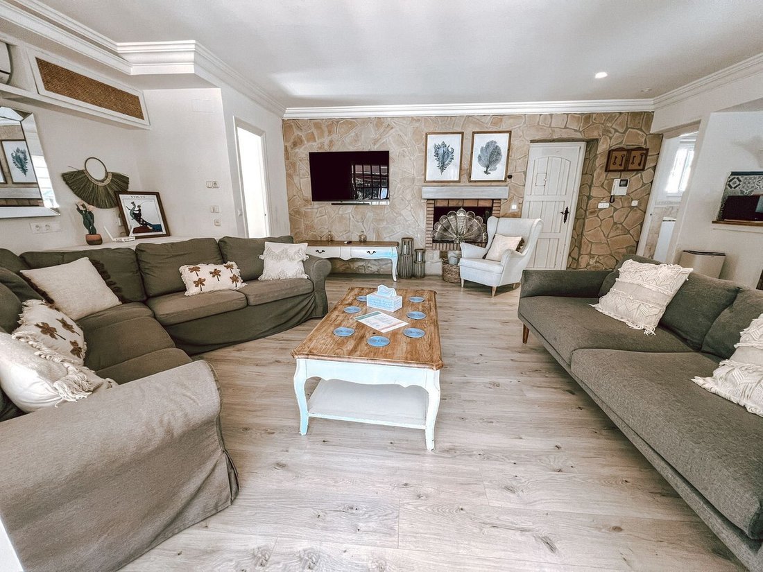 Villa in Puerto Banus, Marbella, Spain 4 - 16667401