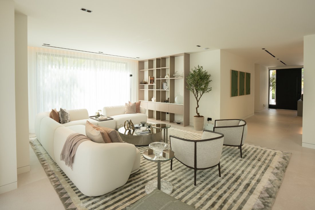 Villa in Jumeirah Islands / Juzur Jumeirah, Dubai, United Arab Emirates 4 - 16667152