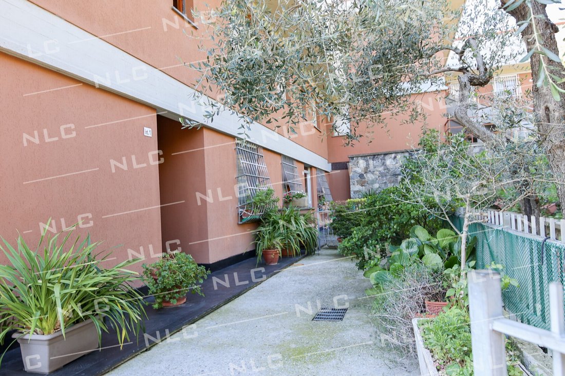 Villa in Lavagna, Liguria, Italy 3 - 16668939