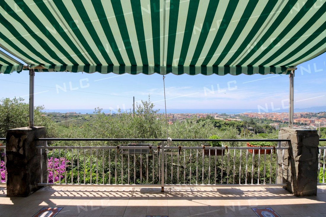 Villa in Lavagna, Liguria, Italy 5 - 16669029
