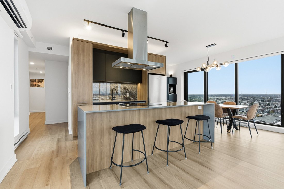 Condo in Montreal, Quebec, Canada 5 - 16669879