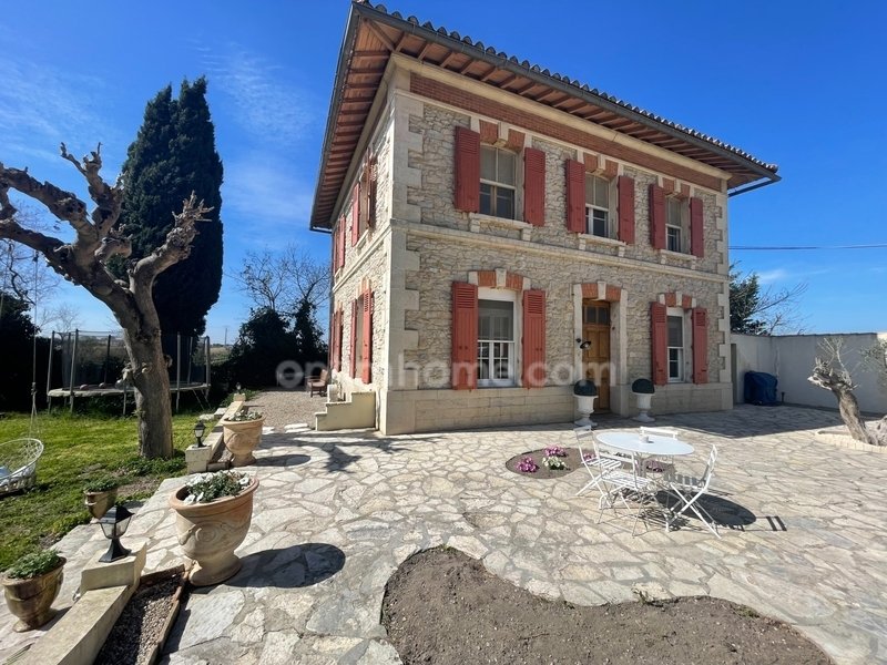 House in Centre Ville, Aigues-Mortes, France 3 - 16668772