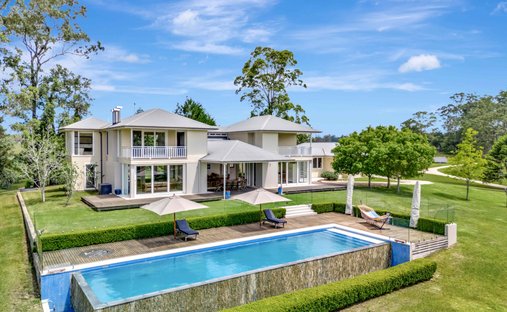 House in Tamban, New South Wales, Australia 1