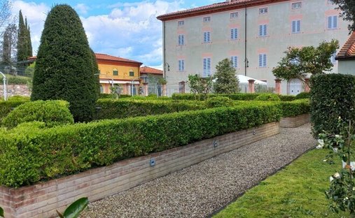 Villa en San Filippo, Lucca, Italia 1