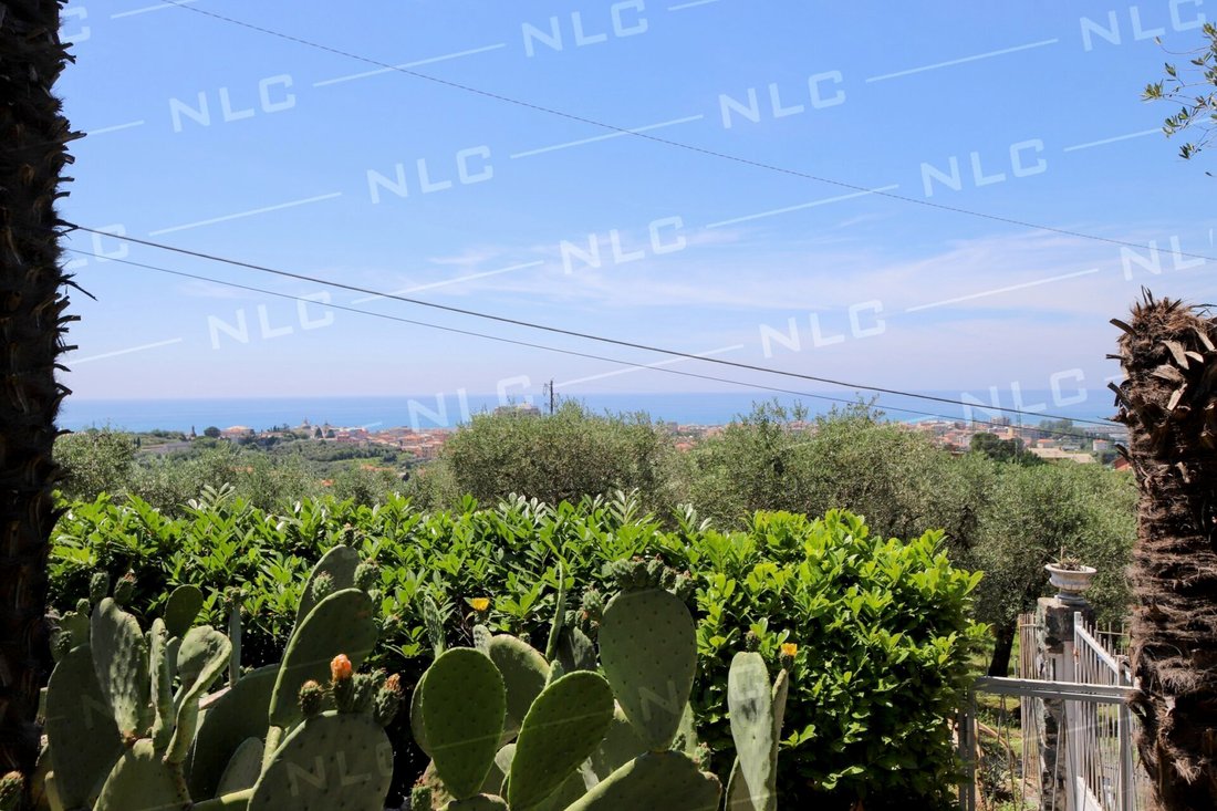 Villa in Lavagna, Liguria, Italy 4 - 16669029