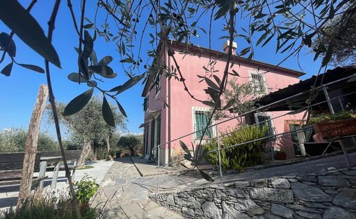 Villa in Lavagna, Liguria, Italy 1