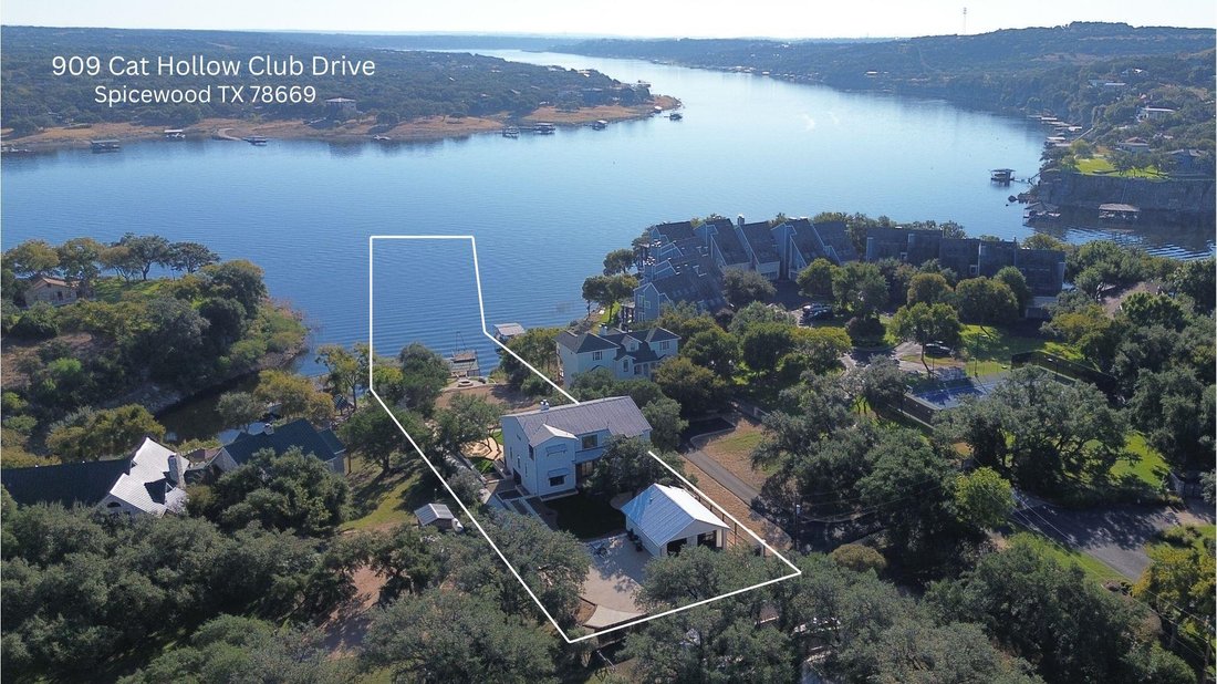 House in Spicewood, Texas, United States 1 - 16669401