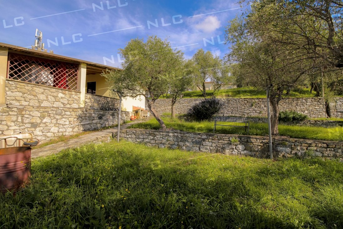 Villa in Lavagna, Liguria, Italy 4 - 16668893