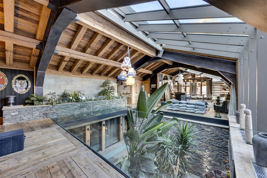 Chalet in Val-d'Isere, Auvergne-Rhône-Alpes, France 4 - 16667774