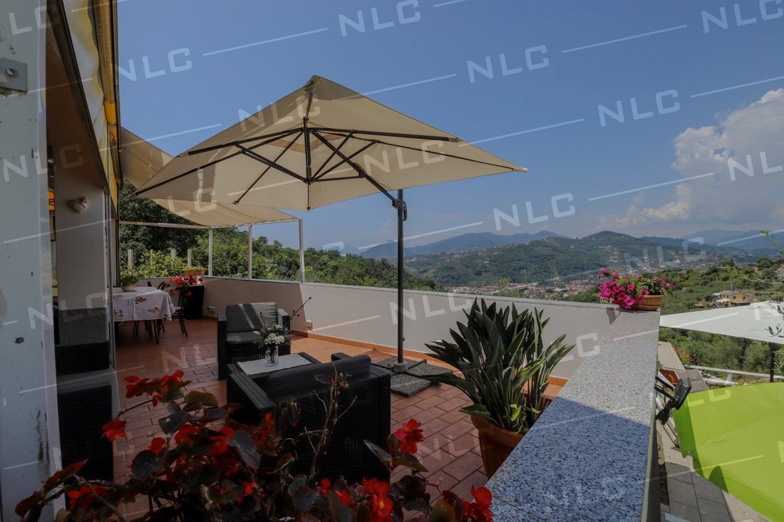 House in Lavagna, Liguria, Italy 1 - 16668865