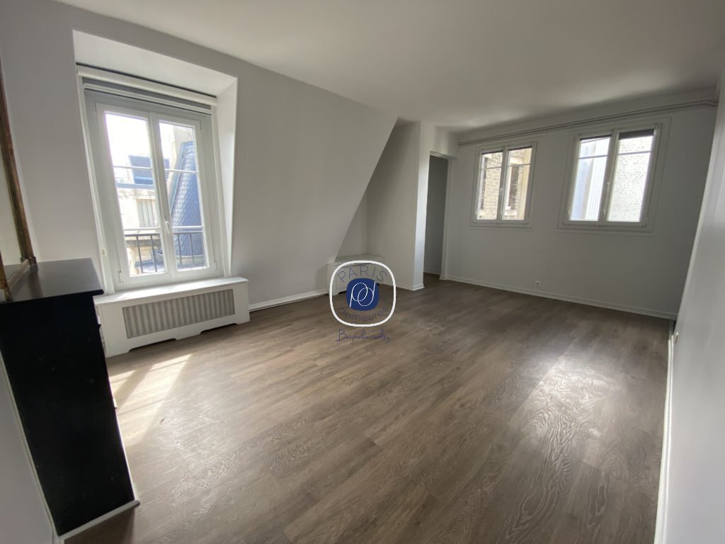 Apartment in Palais Royal, Paris 1er Arrondissement, Paris 2 - 16669144