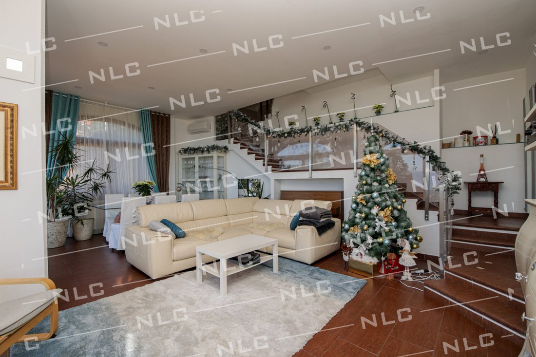 Villa in Cogorno, Liguria, Italy 2 - 16669065