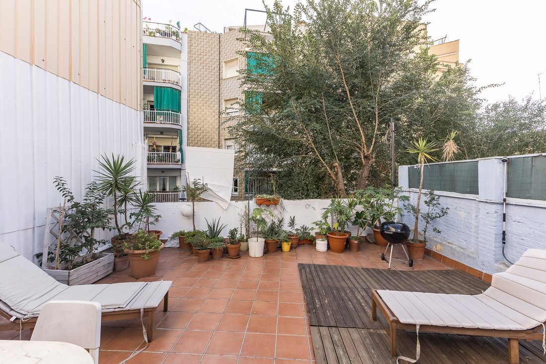 House in Horta-Guinardó, Barcelona, Spain 4 - 16669012