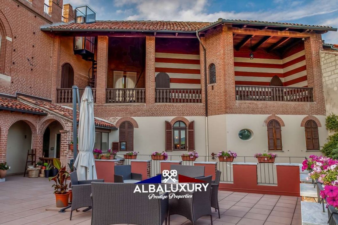 Villa in Rosignano Monferrato, Piedmont, Italy 5 - 15346253