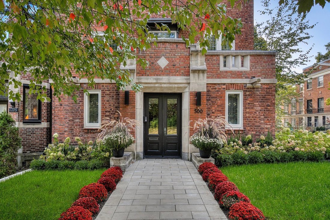 House in Westmount, Quebec, Canada 2 - 16669721